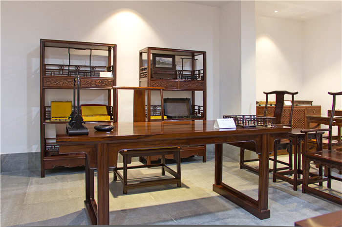 明式畫(huà)案書(shū)架組合